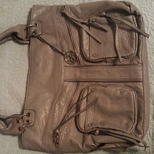 Shoulder purse